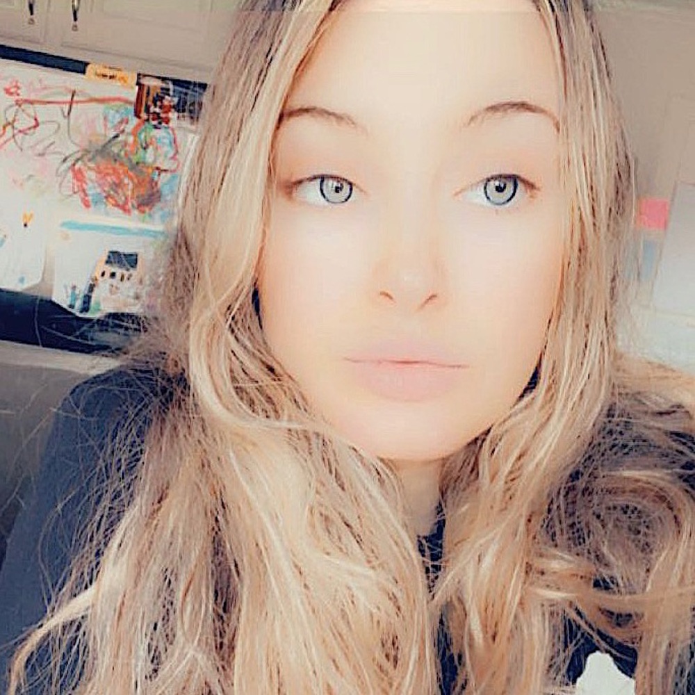 Meet your Posher, Ana!